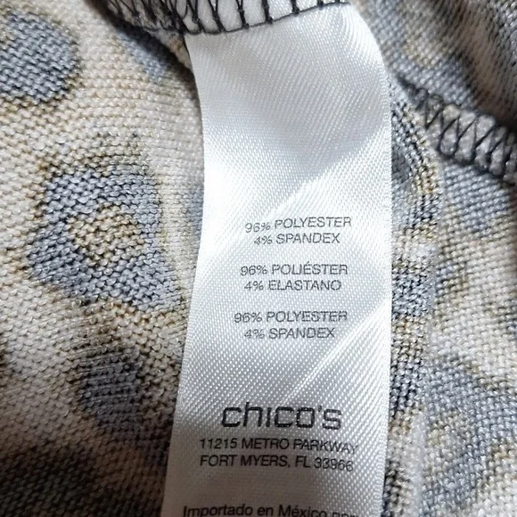 Chico's leopard print long sleeve top size 1 - Picture 6 of 10
